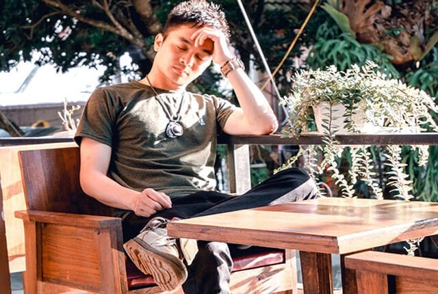 מתאים למובטלים: הכנסה נוספת בערב שתעזור לך לכסות את המינוס בבנק