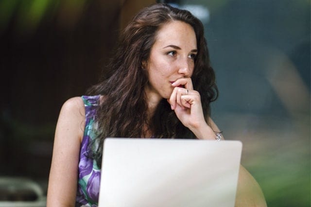 3 רעיונות שיעזרו לך להרוויח כסף מפרסומות כהשלמת הכנסה מהבית